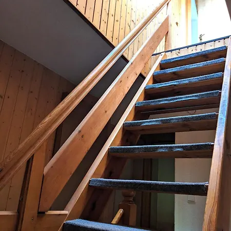 B8 Urlaubsmagie Bergsteigerwohnung Mit Balkon Mit Aussicht Aufs Elbsandsteingebirge Apartamento *