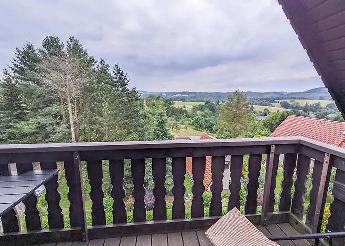 B8 Urlaubsmagie Bergsteigerwohnung Mit Balkon Mit Aussicht Aufs Elbsandsteingebirge *