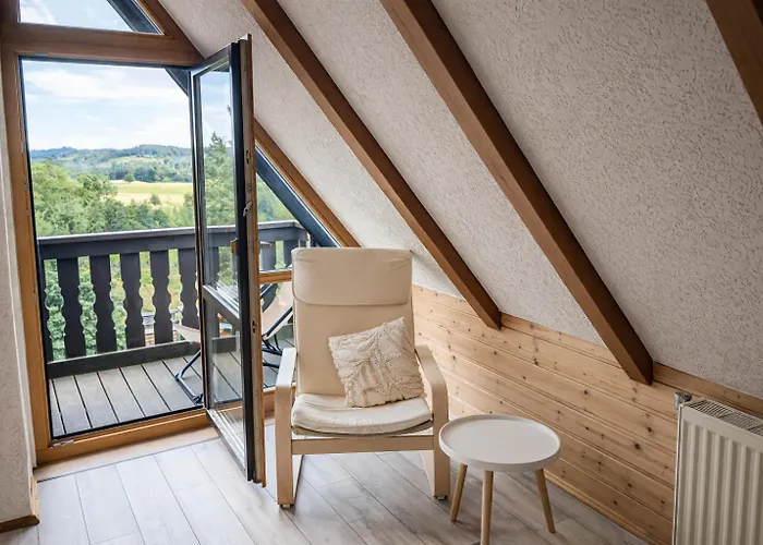 B8 Urlaubsmagie Bergsteigerwohnung Mit Balkon Mit Aussicht Aufs Elbsandsteingebirge * زبنيتس
