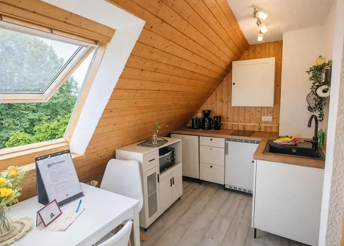 B8 Urlaubsmagie Bergsteigerwohnung Mit Balkon Mit Aussicht Aufs Elbsandsteingebirge